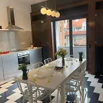 Spacious 2 Bdrm In Center