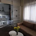Spacious 2 Bdrm In Center Apartment