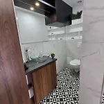 Spacious 2 Bdrm In Center * Bucureşti